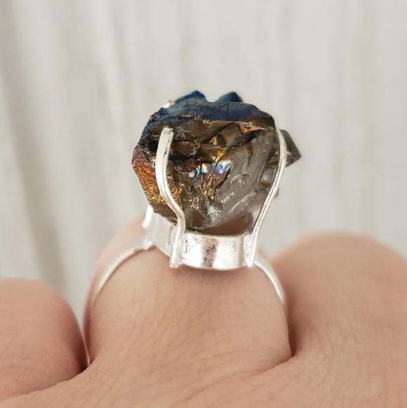 New Titanium Druzy 925 Silver Ring. - Picture 5 of 9